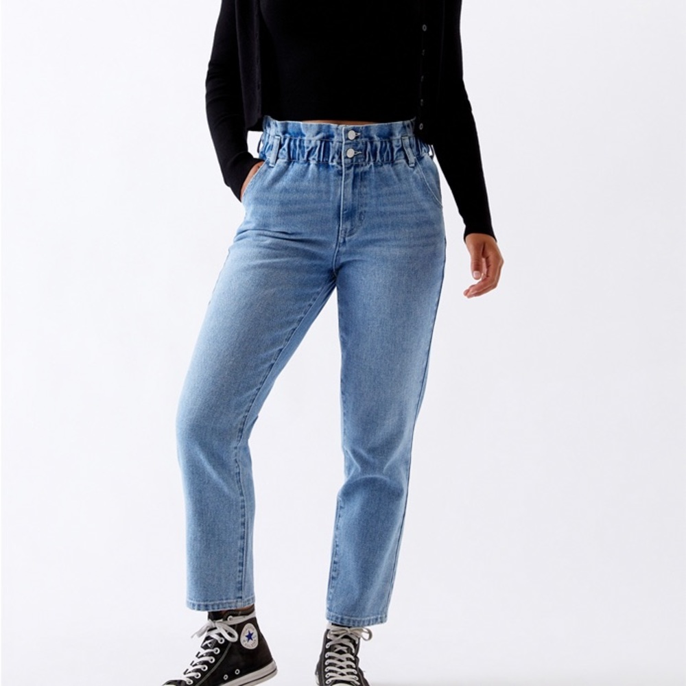 Paper bag mom jeans PacSun
